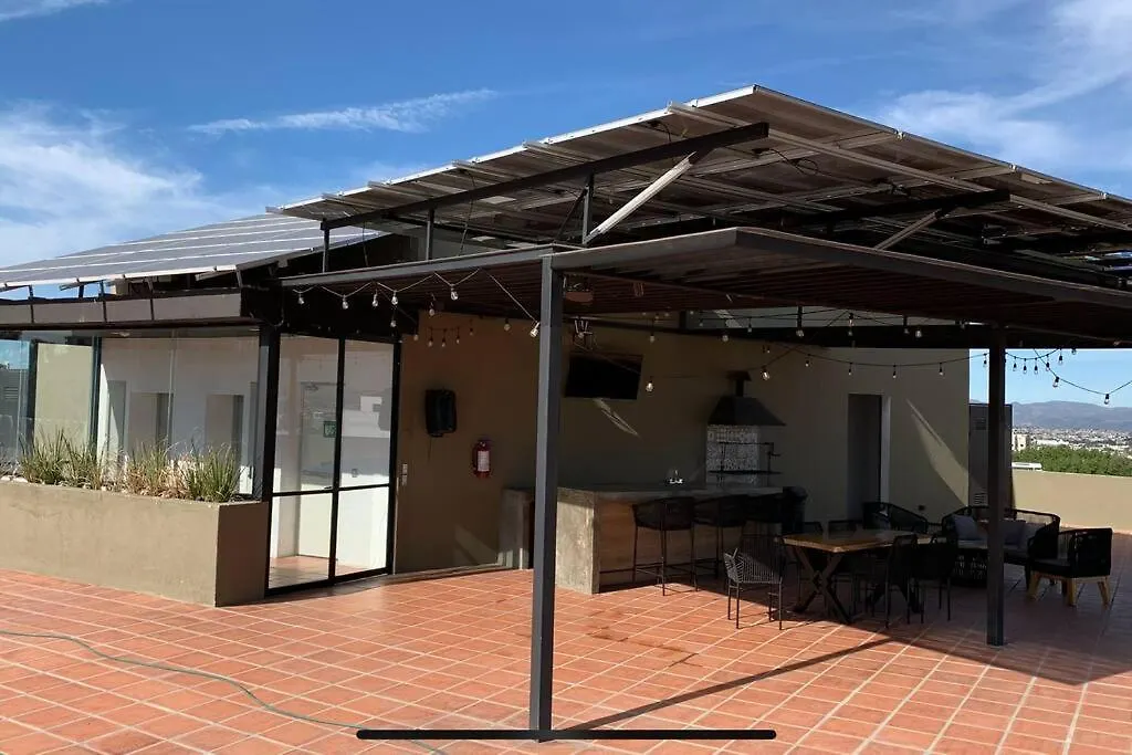 Lujoso De Disenadora / Limpieza Diaria Apartment Guadalajara